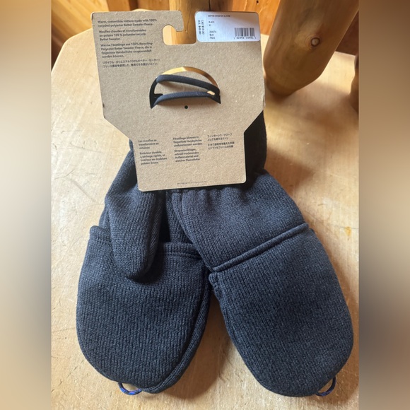 Patagonia Better Sweater Gloves Medium NWT - Picture 3 of 11